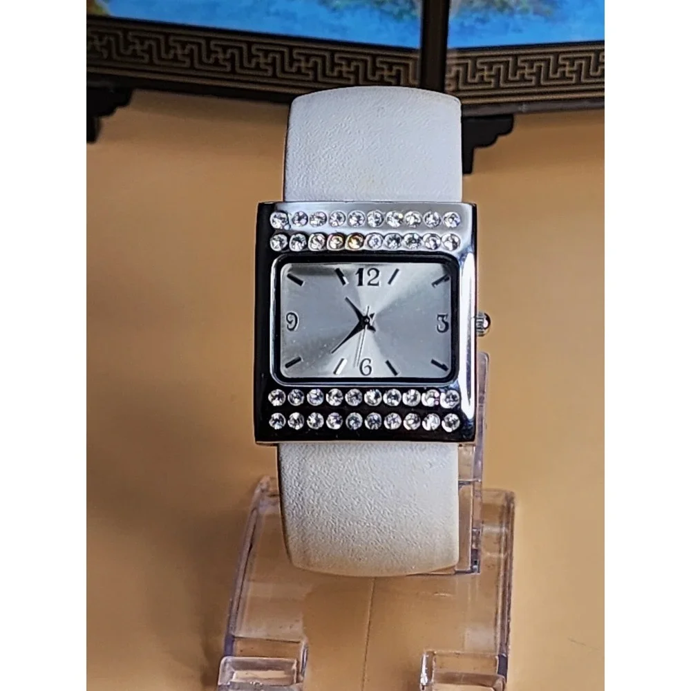 Ladies Fashion Quartz Watch White Rhinestone Bangle Cuff New Battery FREE $HIP!!